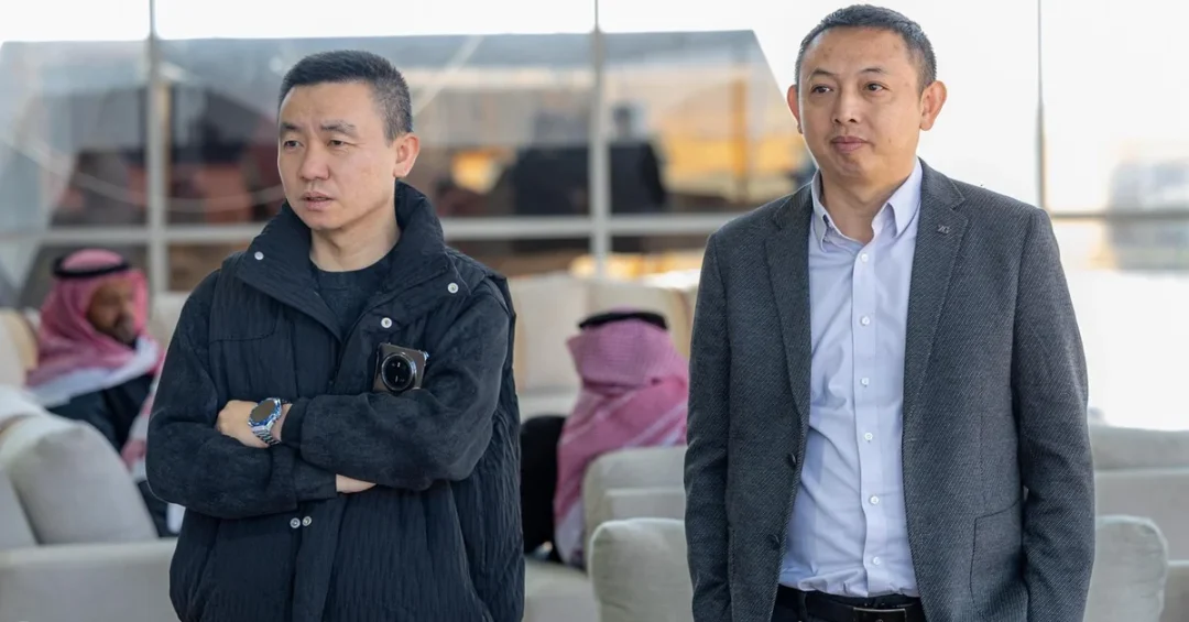 Chinese Delegation Visits King Abdulaziz Falconry Festival in Riyadh