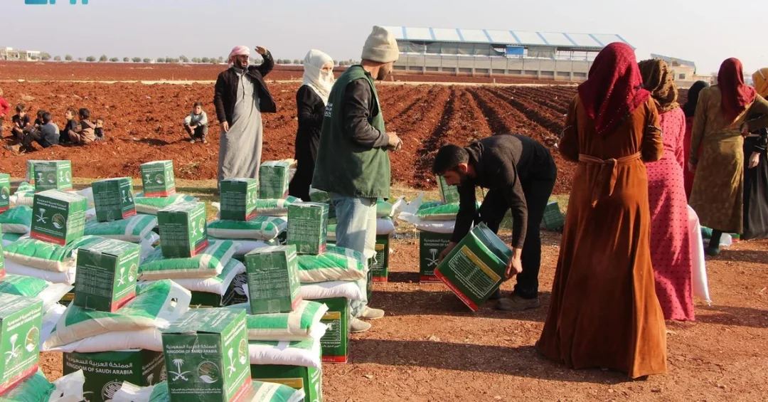 KSrelief Distributes Food and Hygiene Aid to 5,238 in Idlib, Syria