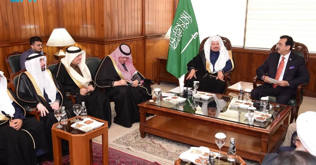 Saudi Shura Council Speaker, Pakistan Senate Chairman Bolster Bilateral Ties