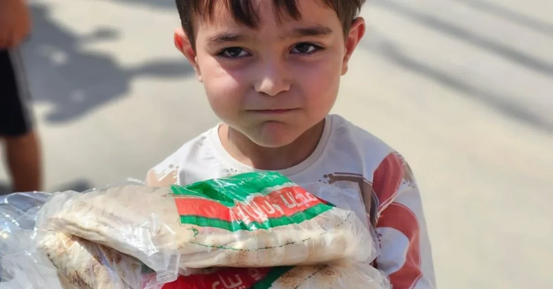 KSrelief Distributes 175,000 Bread Bags to Lebanese Refugees in One Week