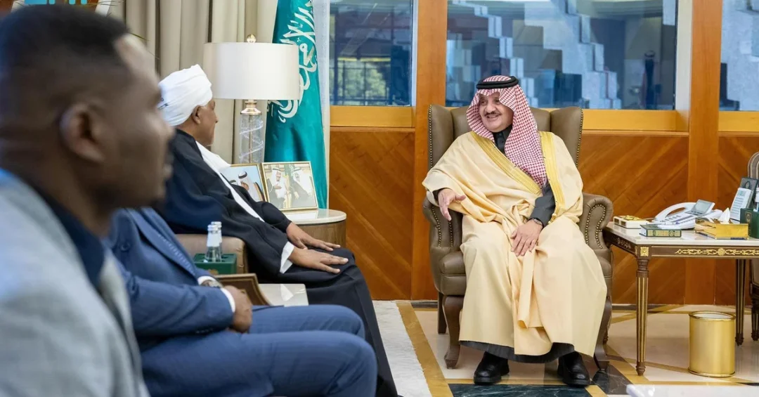 Eastern Region Governor Meets Sudan Ambassador in Dammam