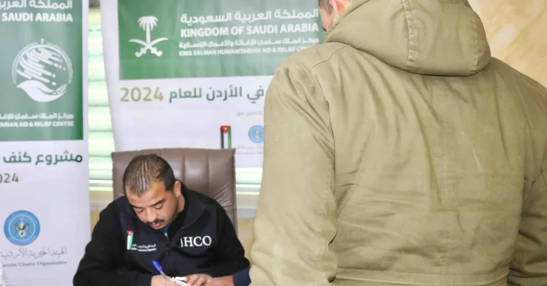 KSrelief Provides Winter Clothing to 375 Beneficiaries in Jordan