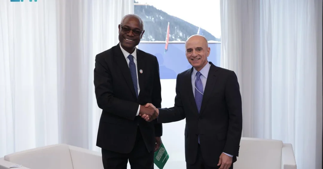 Adel Al-Jubeir meets UNCCD chief at Davos to boost land restoration ties