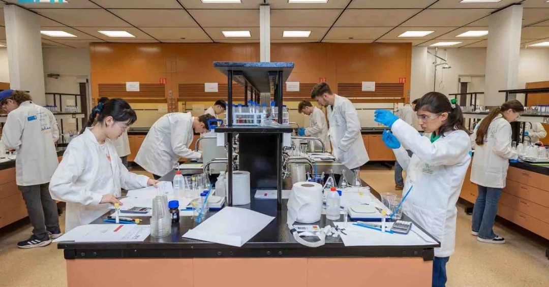 International Chemistry Olympiad Practical Test Held in Riyadh