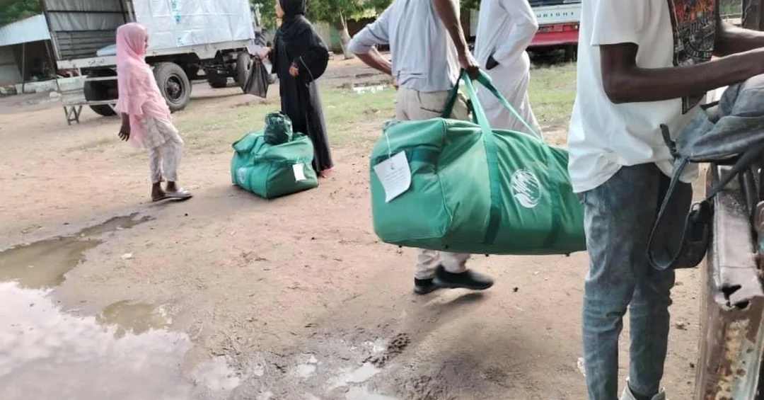 KSrelief Distributes 400 Shelter Bags to 2,300 Displaced in Sudan