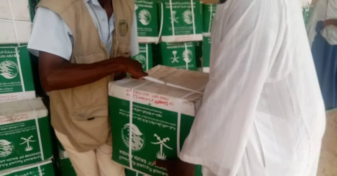 Saudi Arabia’s KSrelief Distributes 900 Food Baskets in Sudan