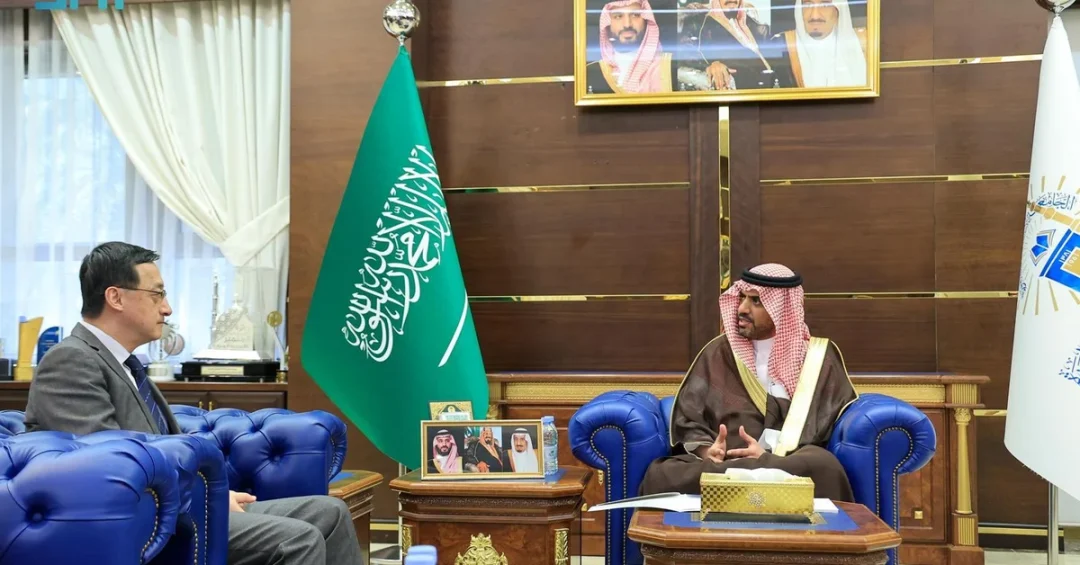 Islamic University of Madinah President Meets Chinese Consul General to Boost Academic Ties
