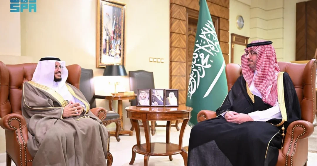 Jeddah Governor Receives SPA Makkah Office Director