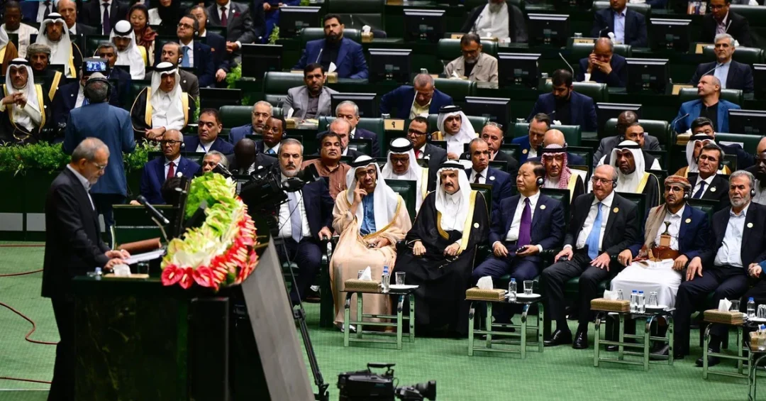 Saudi Delegation Attends Iranian Presidential Inauguration in Tehran