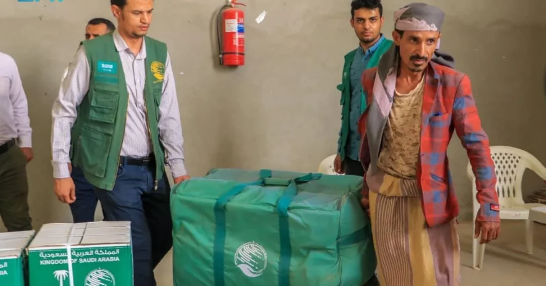 KSrelief Distributes Emergency Shelter to 290 Families in Yemen’s Marib