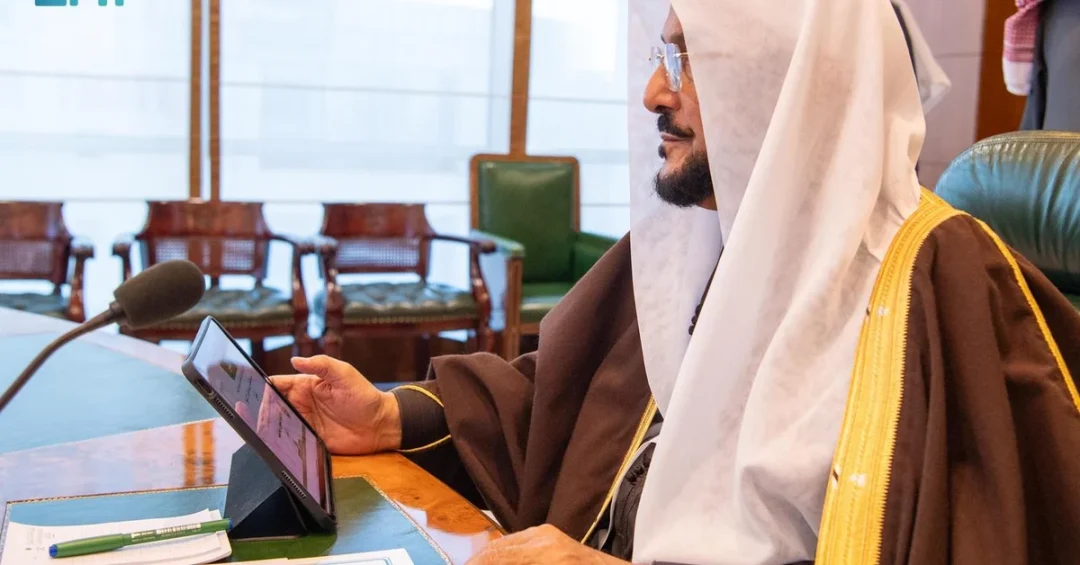 Saudi Minister Launches Phase 2 of Hajj and Umrah Awareness Program