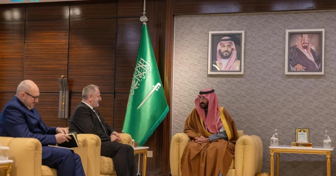 Saudi National Guard Minister Meets Bosnia Ambassador to Strengthen Ties