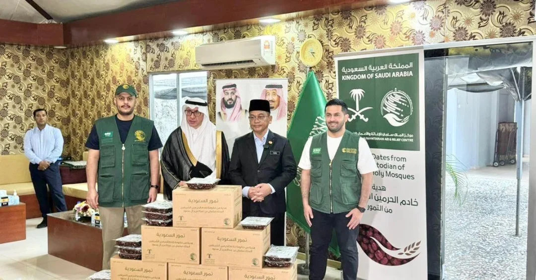 Saudi Arabia Delivers 25 Tons of Dates to Malaysia via KSrelief