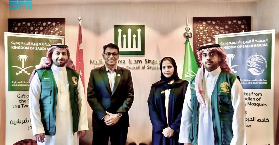 Saudi Arabia Delivers 25 Tons of Dates to Singapore via KSrelief