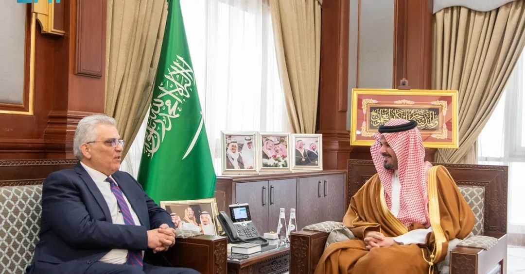 Madinah Governor Meets Palestinian Ambassador, Reinforcing Strong Ties