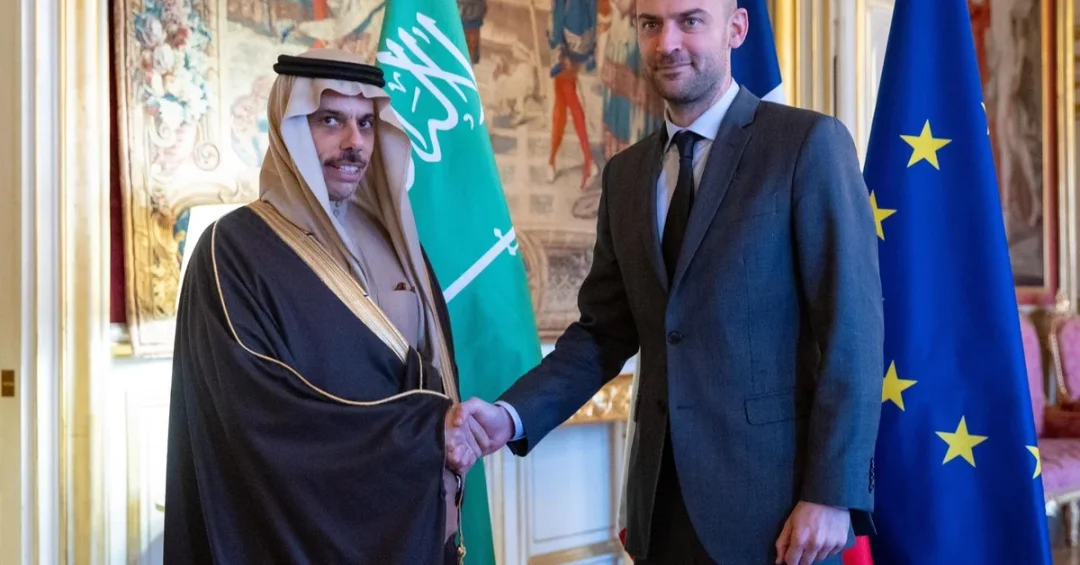 Saudi, French Foreign Ministers Discuss Bilateral Ties and Regional Peace