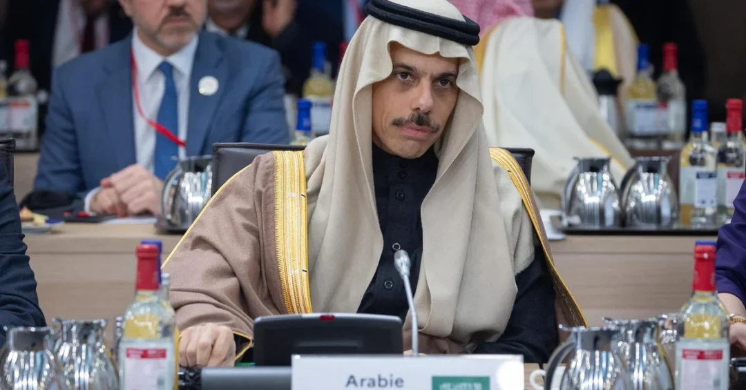Saudi Foreign Minister Joins Paris Conference on Syria