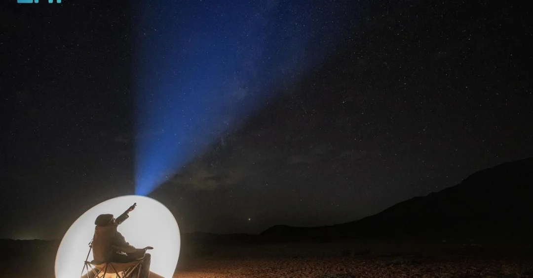 Illuminated Art Under the Galaxy: Al-Wajh Desert’s Stunning Night Displays