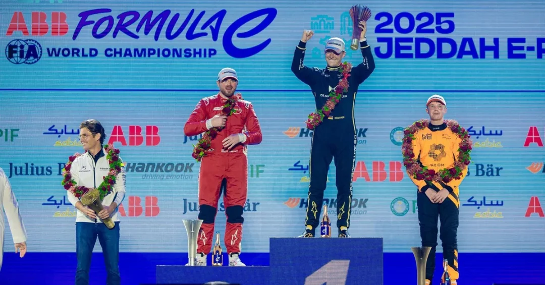 Vice Sport Minister Awards German Driver Günther 2025 Jeddah E-Prix Win