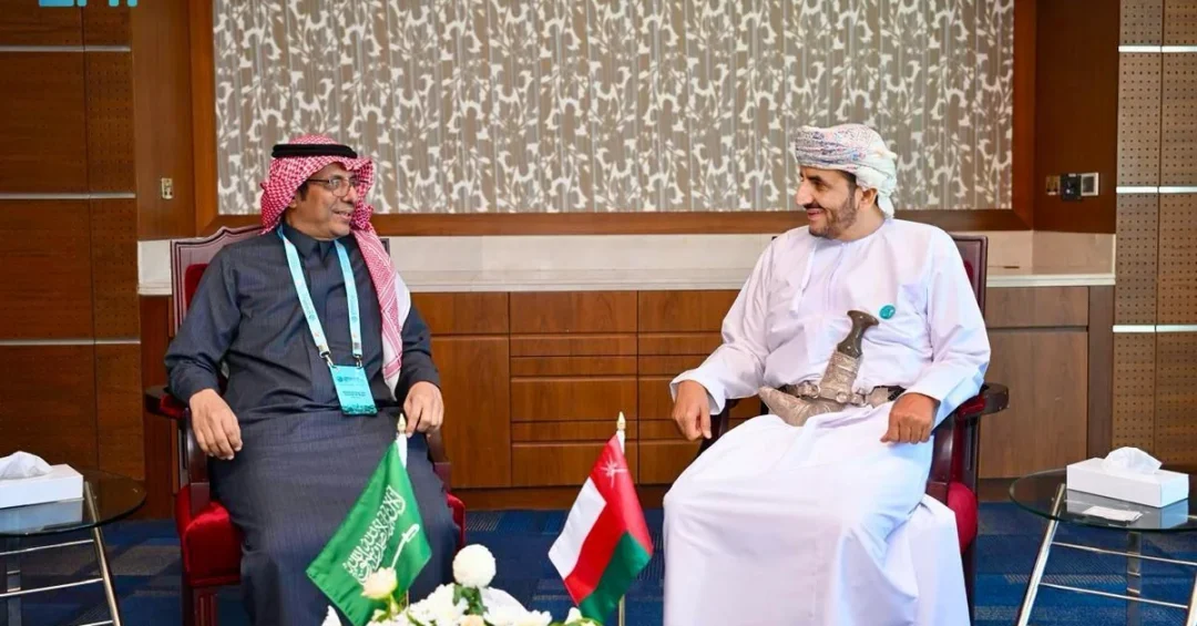 Saudi Deputy Minister Meets Omani Official at Indian Ocean Conference