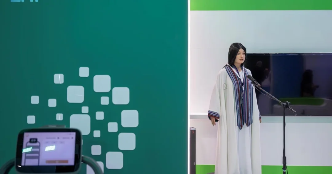 Robots “Sara” and “Mohammed” Debut at Saudi Media Forum’s FOMEX Exhibition