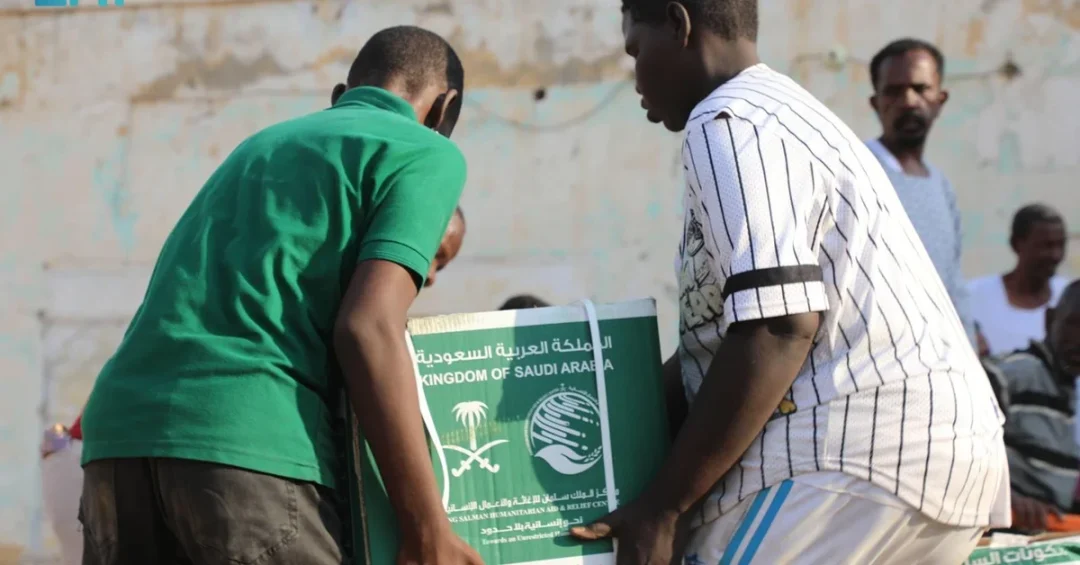 KSrelief Distributes 830 Food Baskets in Sudan’s Gezira State