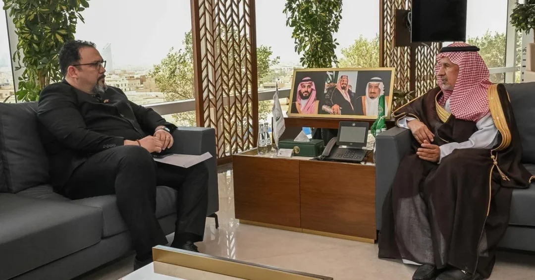 KSrelief Supervisor General Meets Venezuelan Ambassador to Strengthen Humanitarian Ties