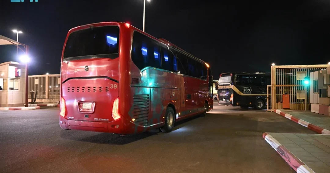 Over 200 Women Guide Buses for Pilgrims in Saudi Hajj Operations