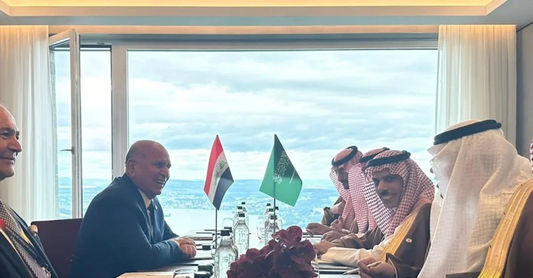 Saudi Foreign Minister Meets Iraqi Deputy PM in Jeddah to Boost Ties