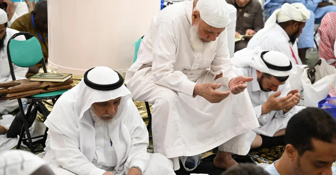 Prophet’s Mosque Welcomes Faithful on Arafat Day in Spiritual Gatherings