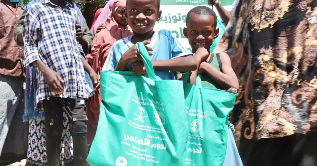 KSrelief Distributes 420 Sacrificial Animals in Somalia’s Baidoa