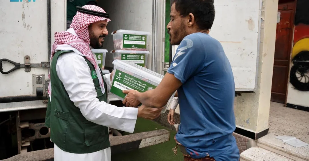 KSrelief Distributes 200 Sacrificed Animals to Needy Families in Aden
