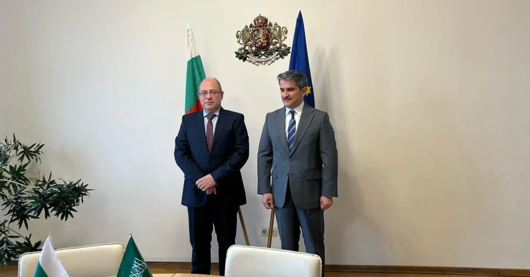 Saudi Ambassador, Bulgarian Deputy Minister Discuss Labor Cooperation