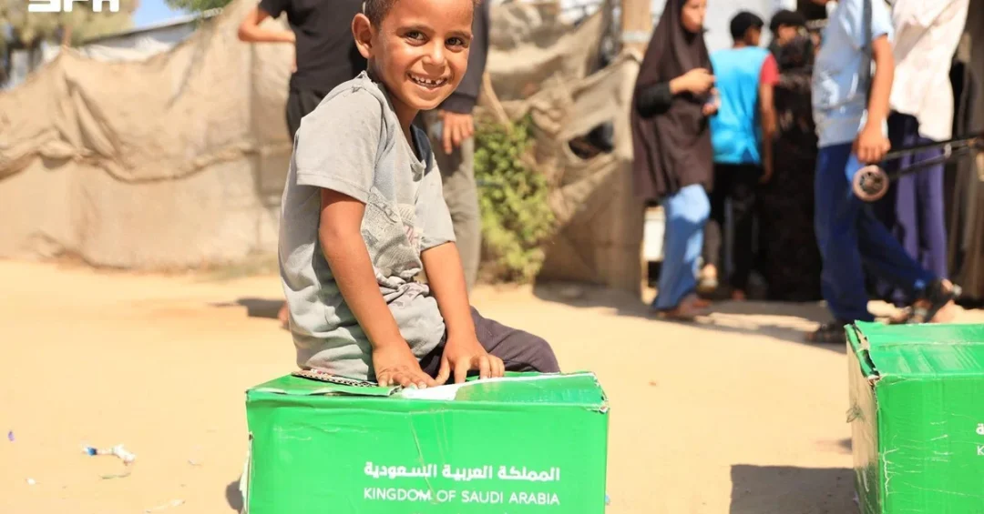 KSrelief Provides Food Aid to Displaced Families in Gaza