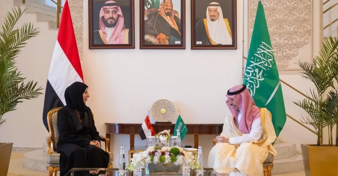 Saudi FM meets Yemeni counterpart in Riyadh
