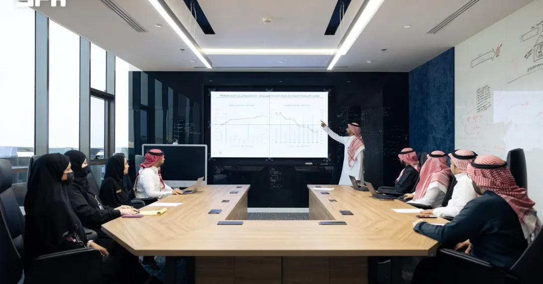 Saudi Hajj Ministry Control Center Boosts Operational Efficiency