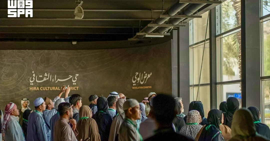 Guests of Custodian of Two Holy Mosques’ Program Visit Kaaba Kiswa Complex, Revelation Exhibition
