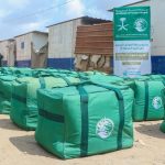 KSrelief distribui 46 kits de abrigo em Aden, no Iêmen